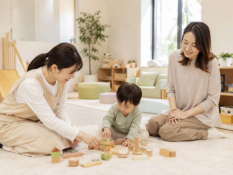 子どもを安心して預けられる社内託児スペース